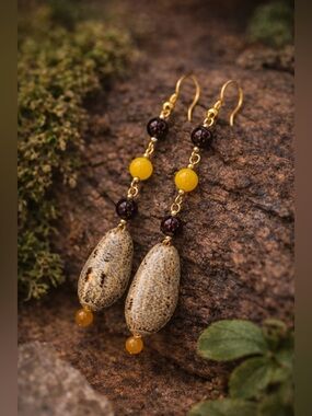ARTISAN Hand Crafted Olive Shell 🐚 Earrings with Yellow Amber and Red Garnet